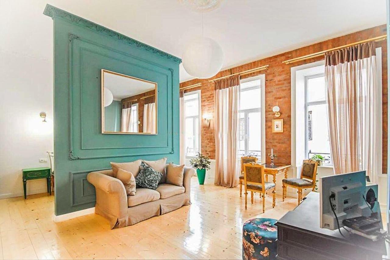 House By The Opera Apartment Tbilisi Bagian luar foto
